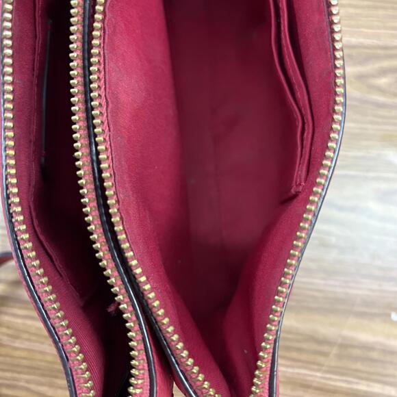 COACH Lyla Double Zip Pocket Crossbody, Strawberry Leather F38273 - Picture 16 of 16